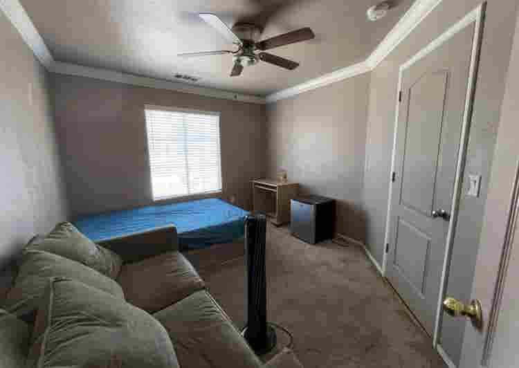 Private Room for rent