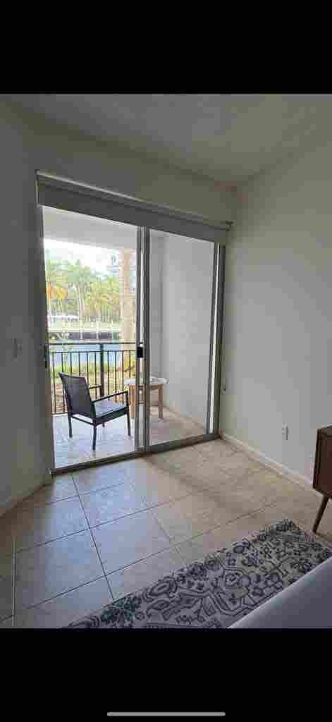 Beautiful  condo prime location