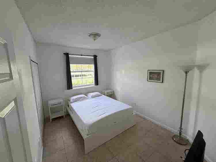 Beautiful  condo prime location