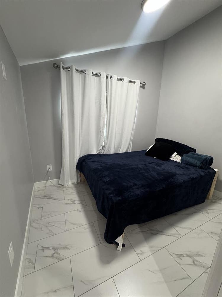Studio With One Bed