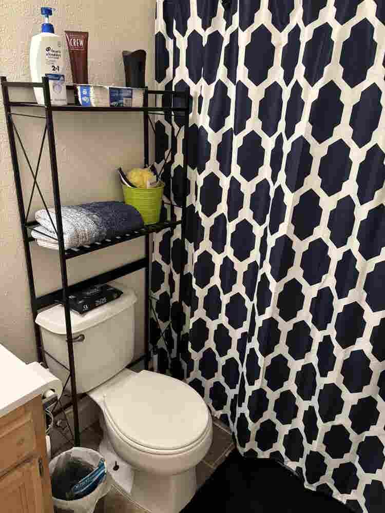 1 private Bdrm/1 private Bath