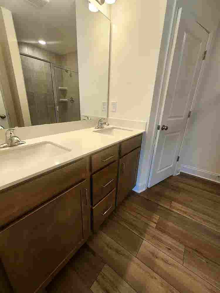 3 BR in Raleigh