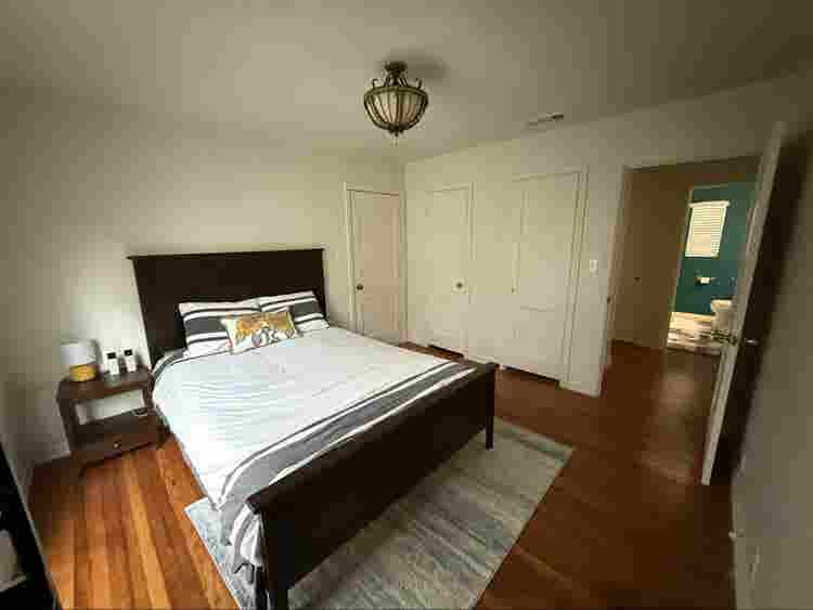 Bedroom for rent