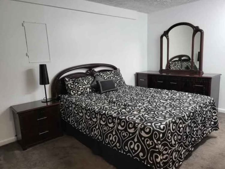 Fully furnished private studio!!!