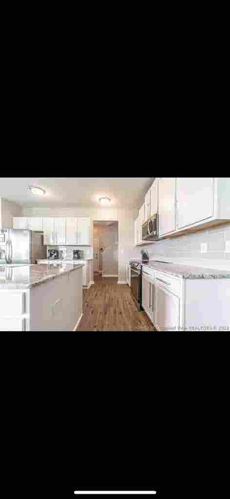 Large room for rent