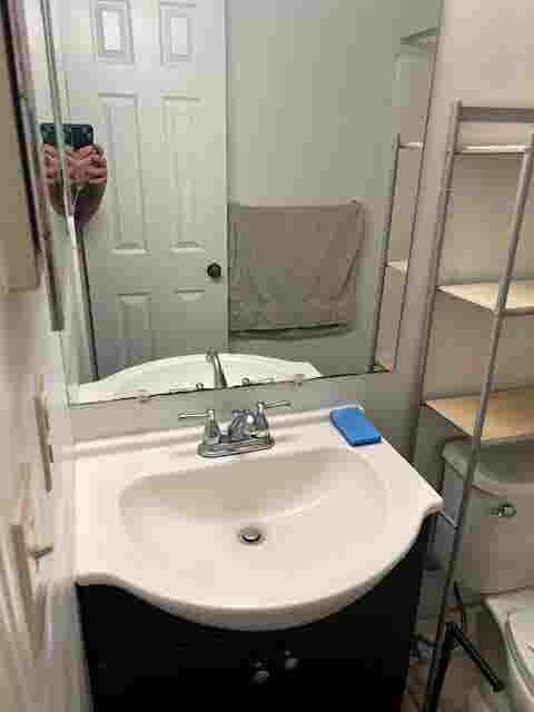 bedroom /bathroom for rent