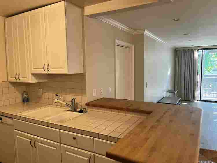 Playa Del Rey condo B