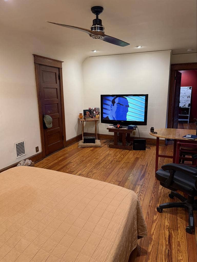 Large Room for Rent Poughkeepsie