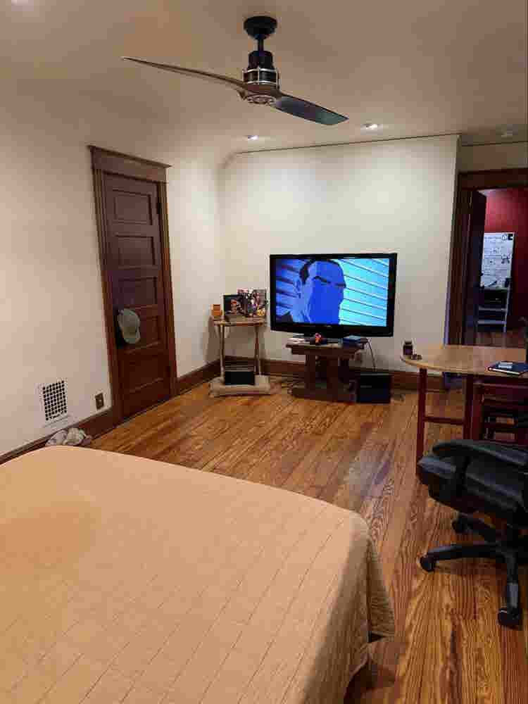 Large Room for Rent Poughkeepsie