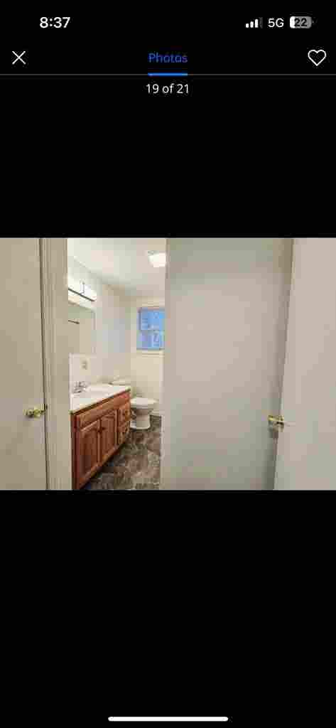Looking for a roommate ASAP