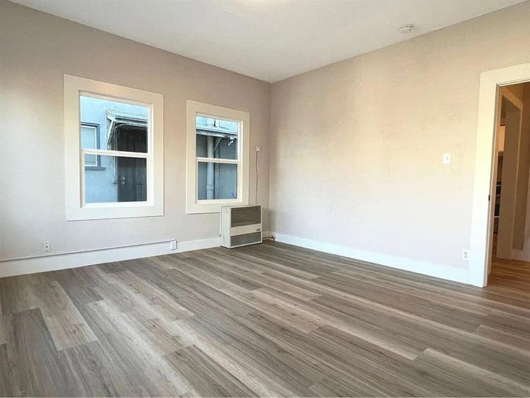 For rent  bath , don’t miss