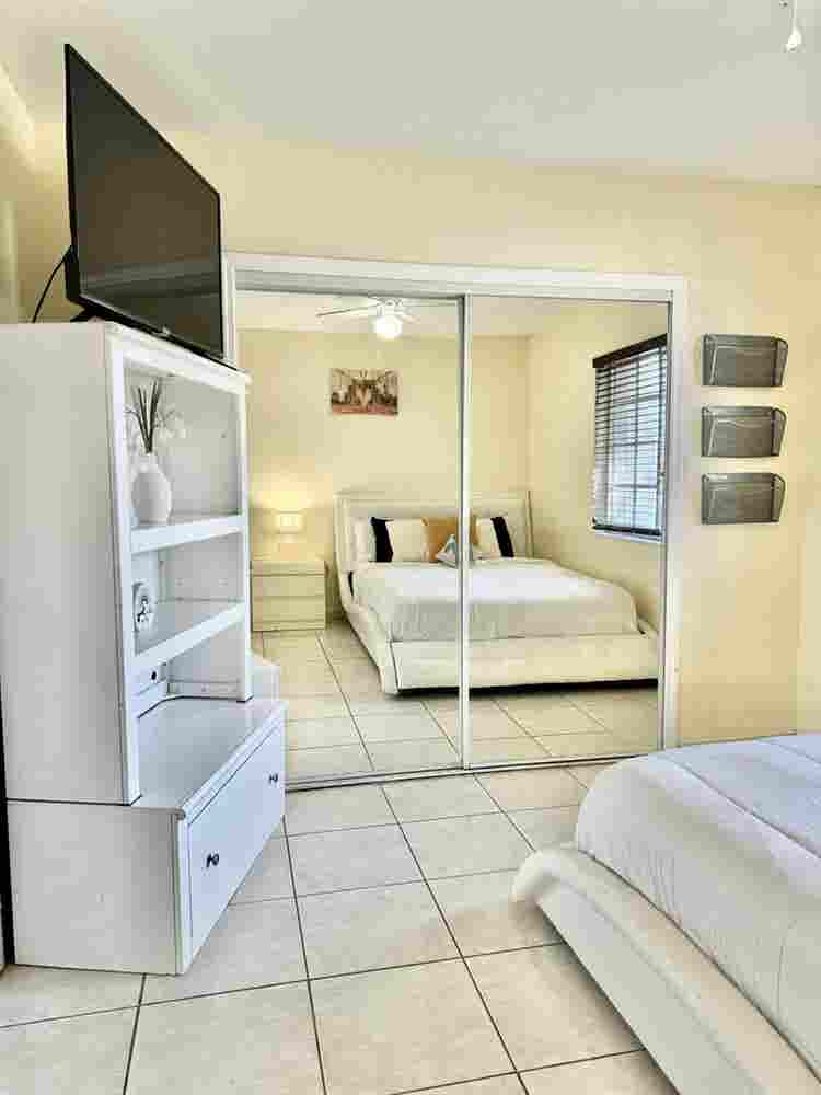 Private Suite in Miami