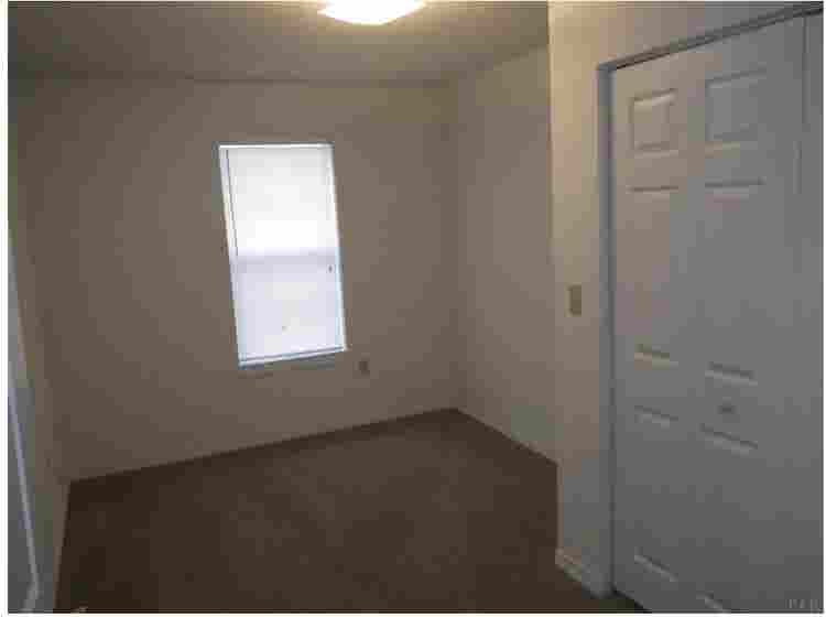 Moving in a home/Breaking lease