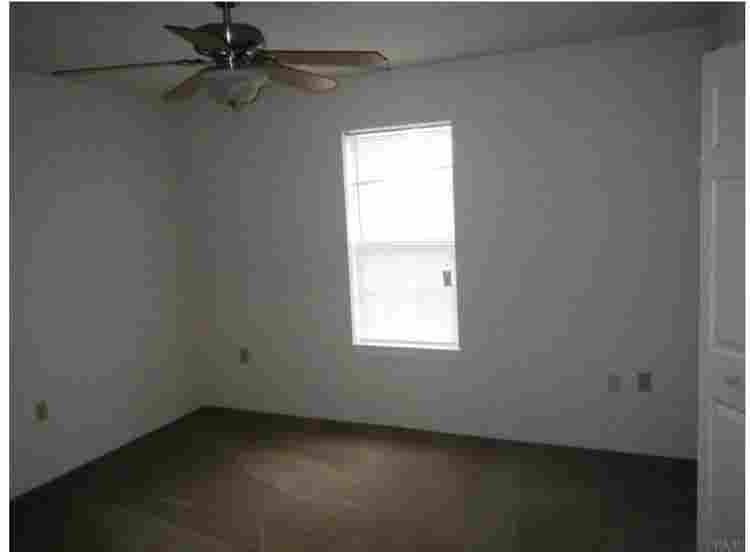 Moving in a home/Breaking lease