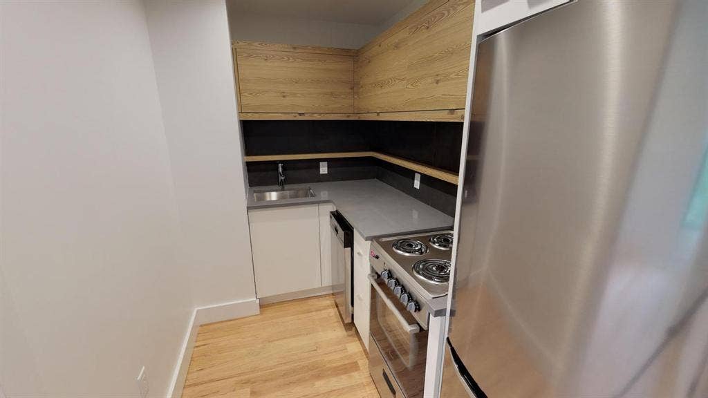 1 BR in Brooklyn