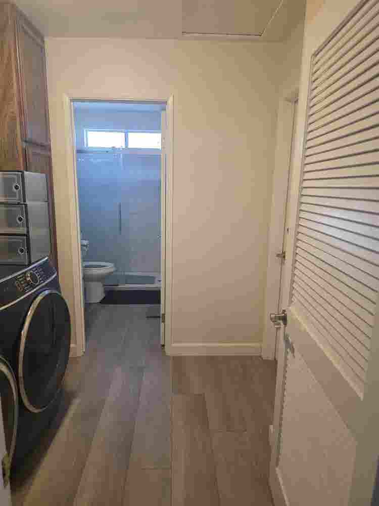 1 Medium/Large Size room Available