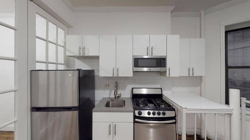 1 BR in New York