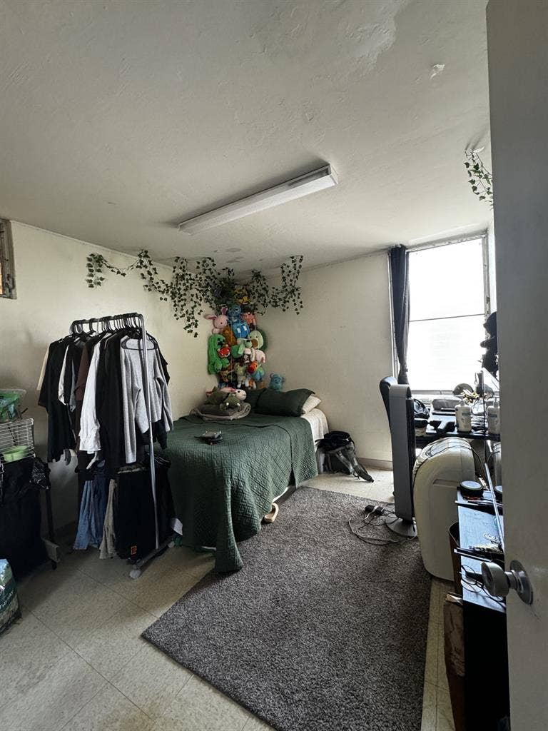 Lease Takeover (Starting December)
