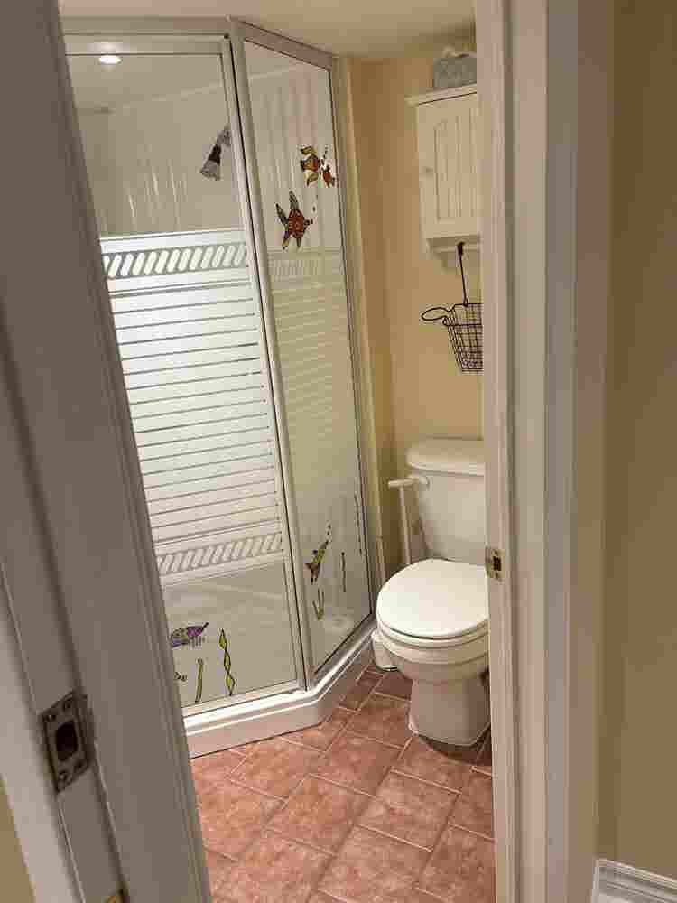 Private One Bedroom Basement