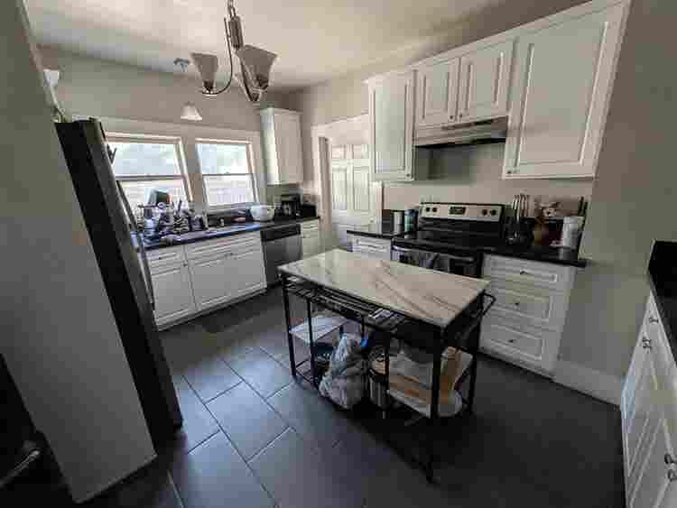 BR - Room for Rent