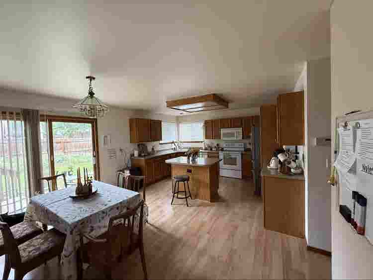 Room for Rent in Furnished House