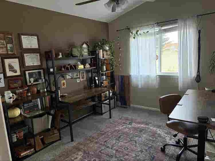 Room for Rent in Furnished House