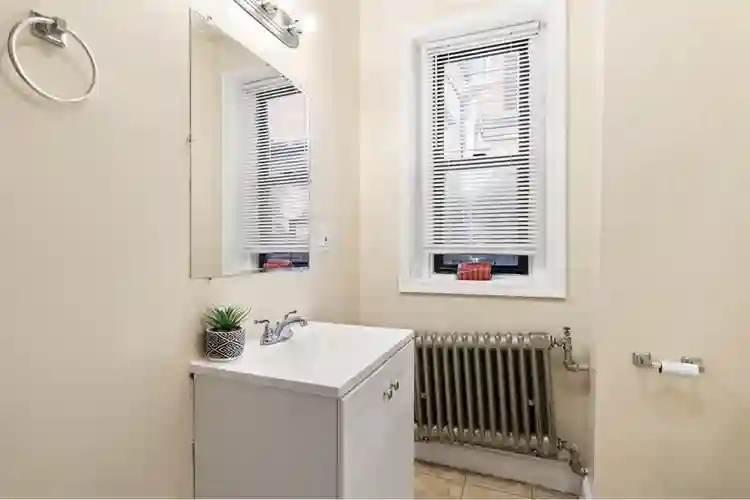 3BR Near Hospitals and Universities