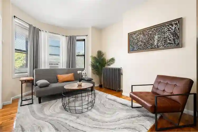 3BR Near Hospitals and Universities