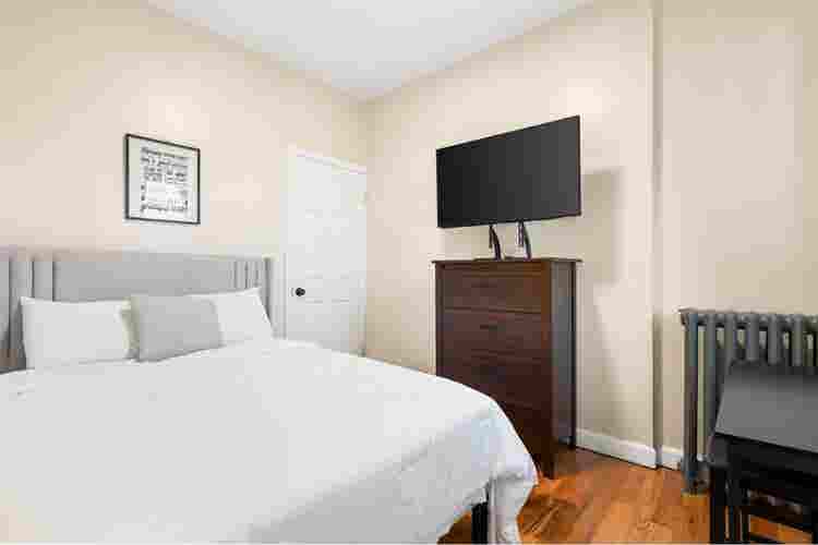 3BR Near Hospitals and Universities