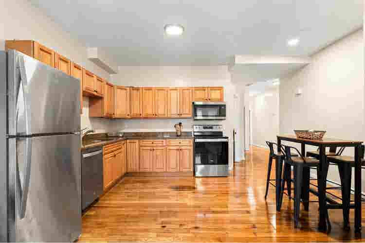 3BR Near Hospitals and Universities