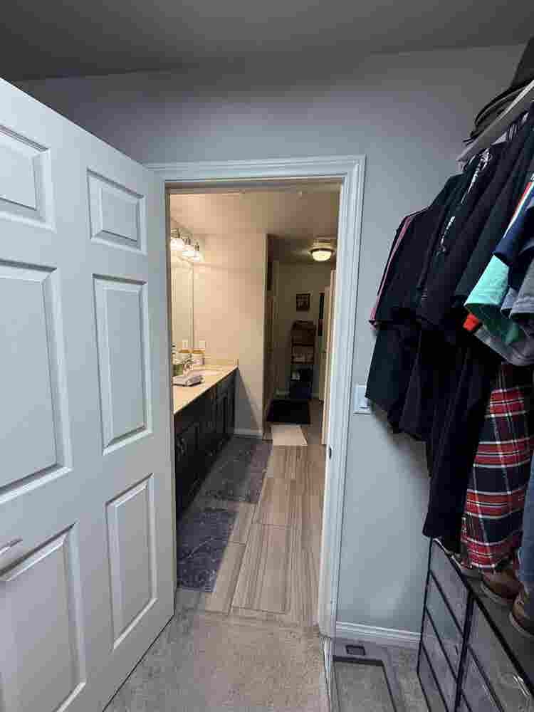 Master bedroom with own AC unit