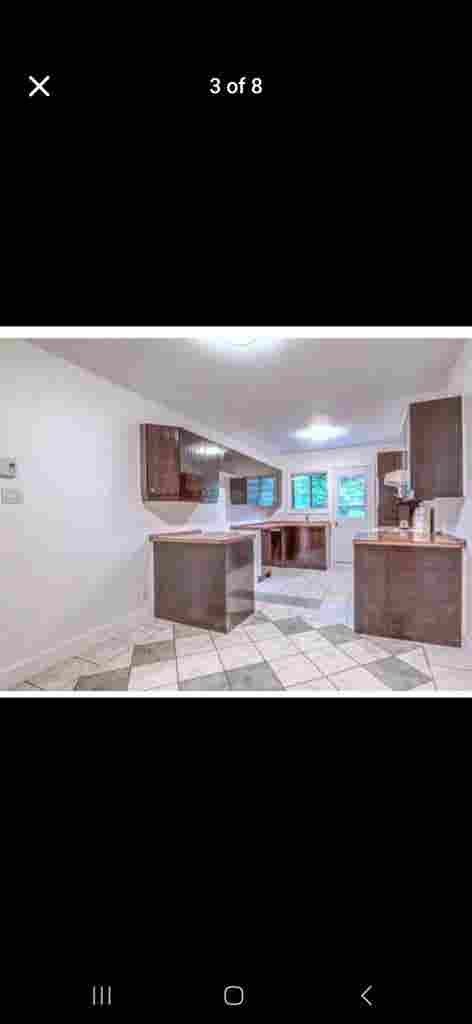 Big room to rent.