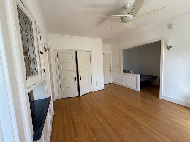 STUDIO/ ONE BED APT IN VENICE BEACH