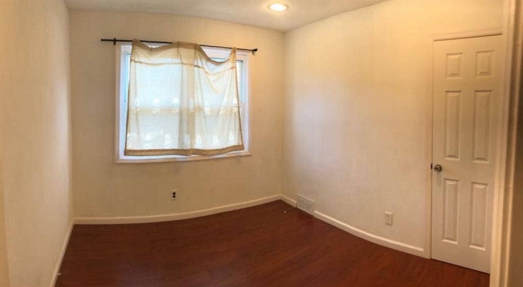 Spacious Room utilities included