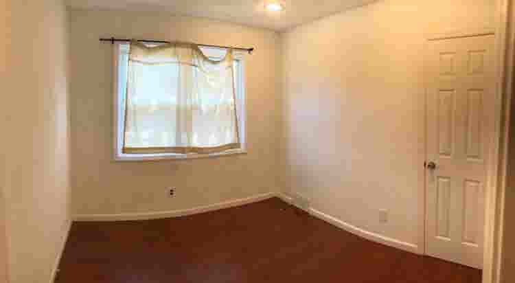 Spacious Room utilities included
