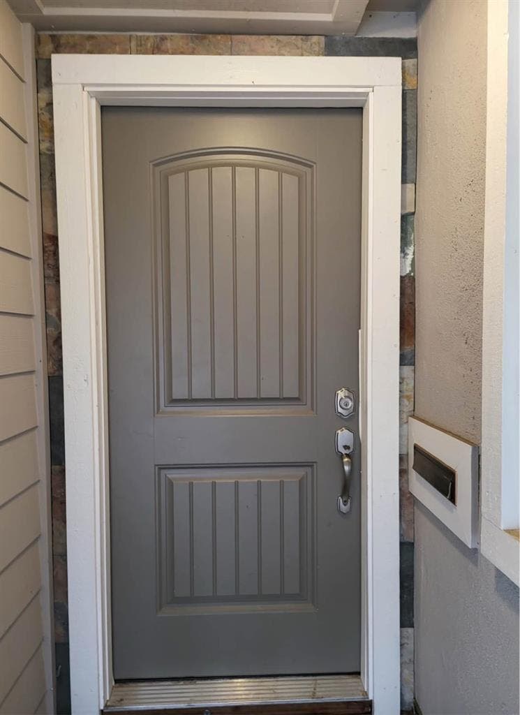 Private room for rent