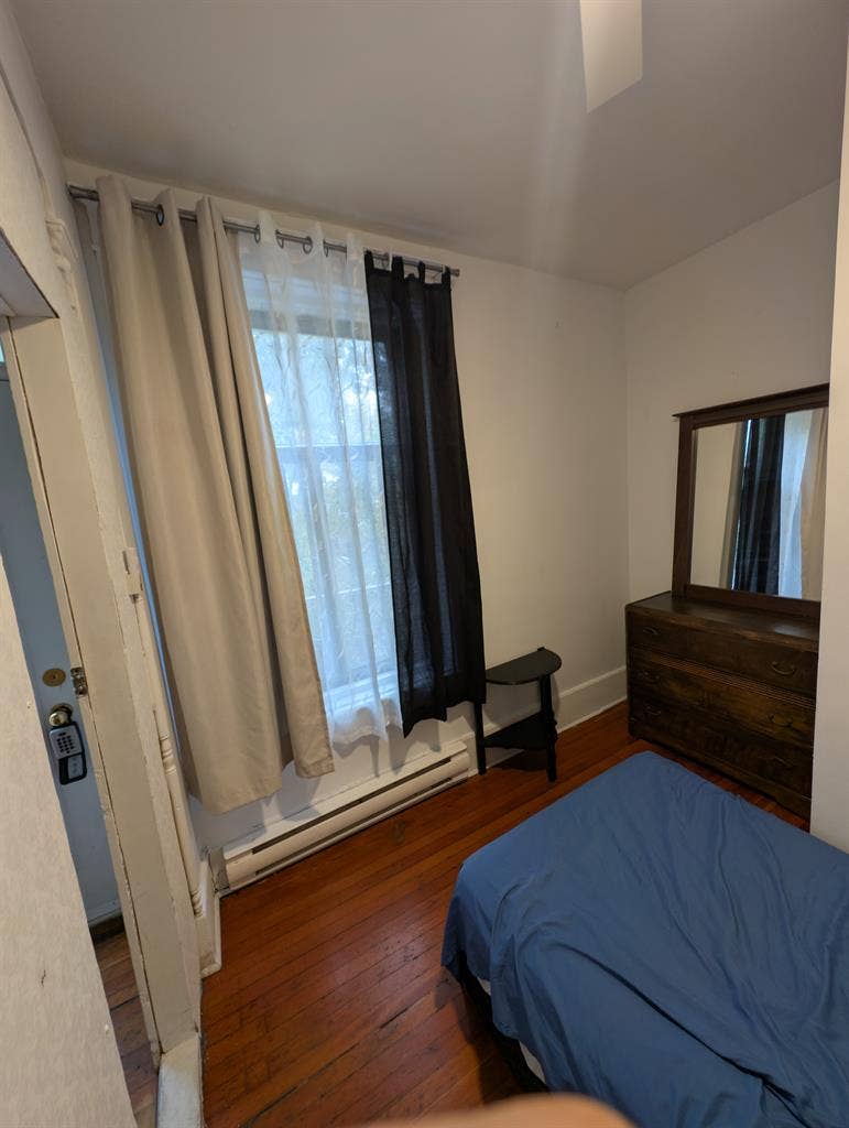 Small room in a magical apartment.