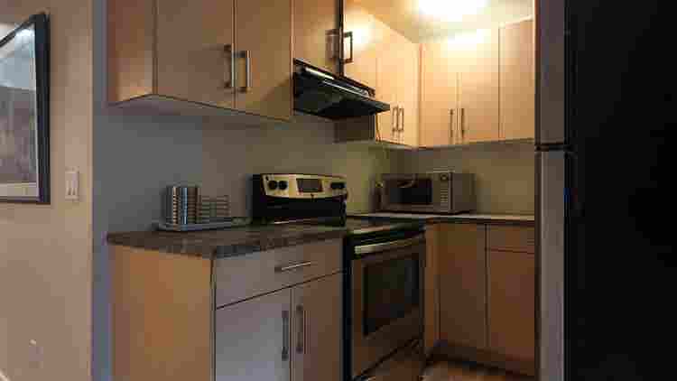 Room Including Utilities in Calgary