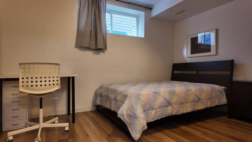 Room for rent in Calgary