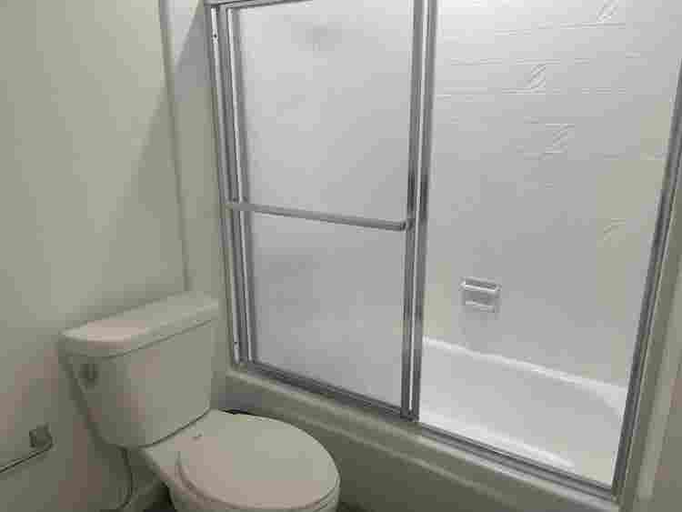 Room for rent in Reseda