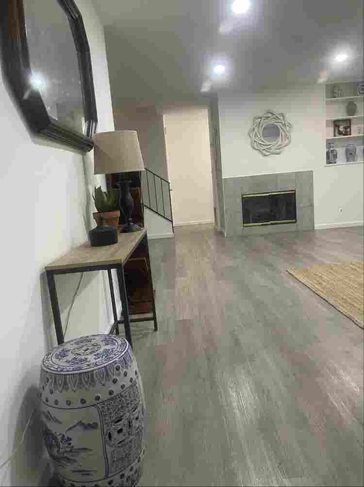 Room for rent in Reseda