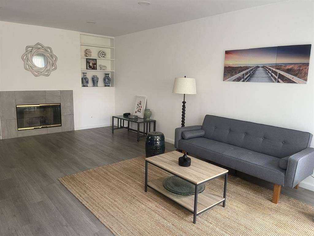 Room for rent in Reseda