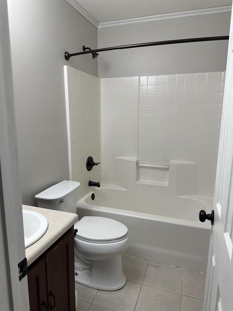 Unfurnished Bedroom & Private Bath