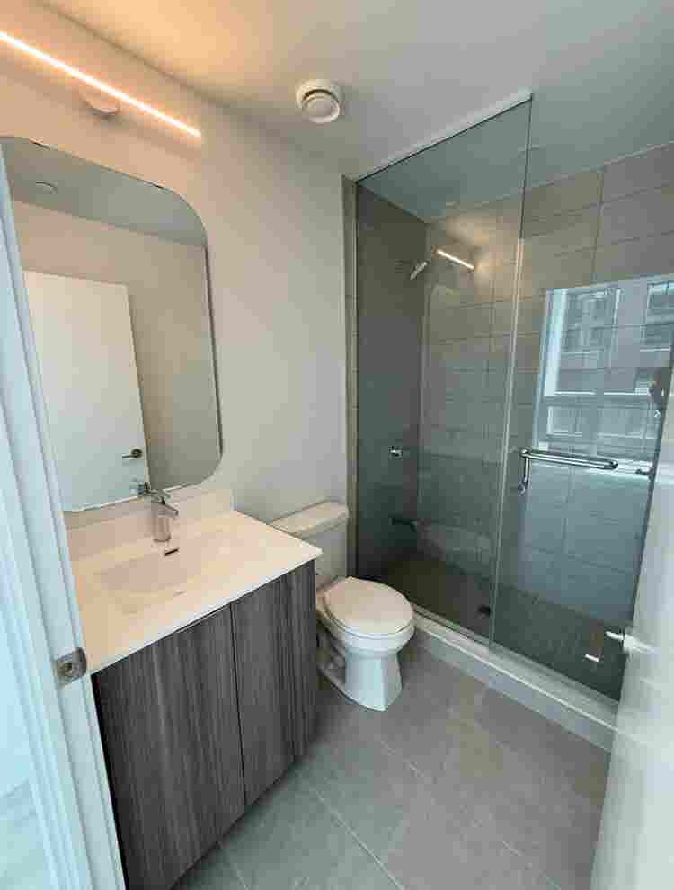 Condo downtown T.O -  Bath