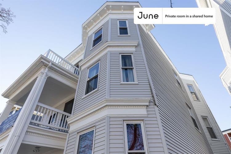 4 BR in Boston