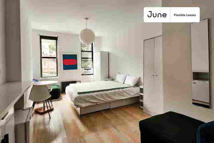3 BR in New York City