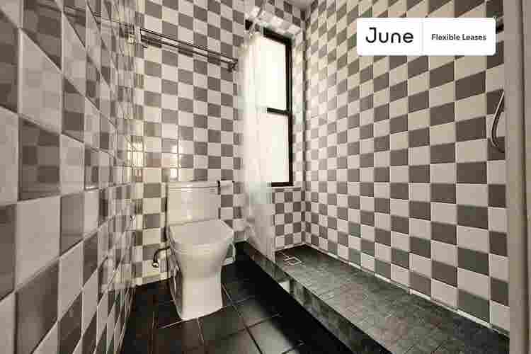 3 BR in New York City