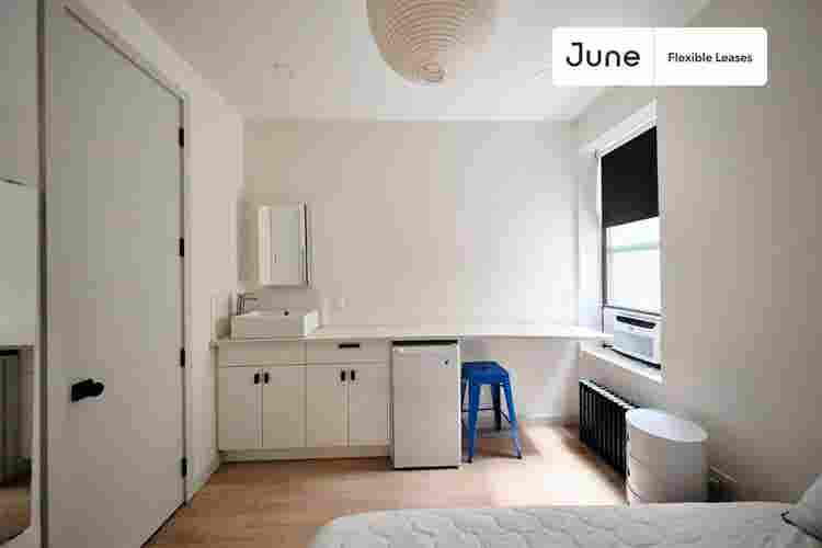 3 BR in New York City