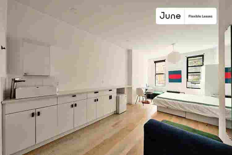 3 BR in New York City