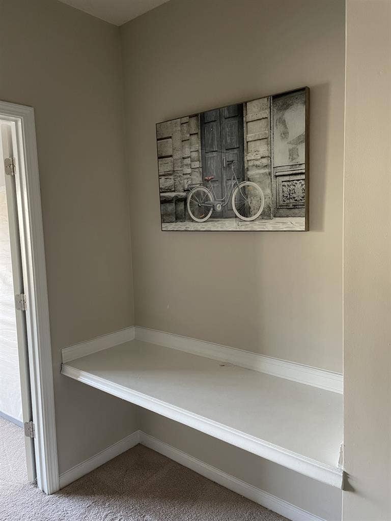 Walk to Southpark mall!